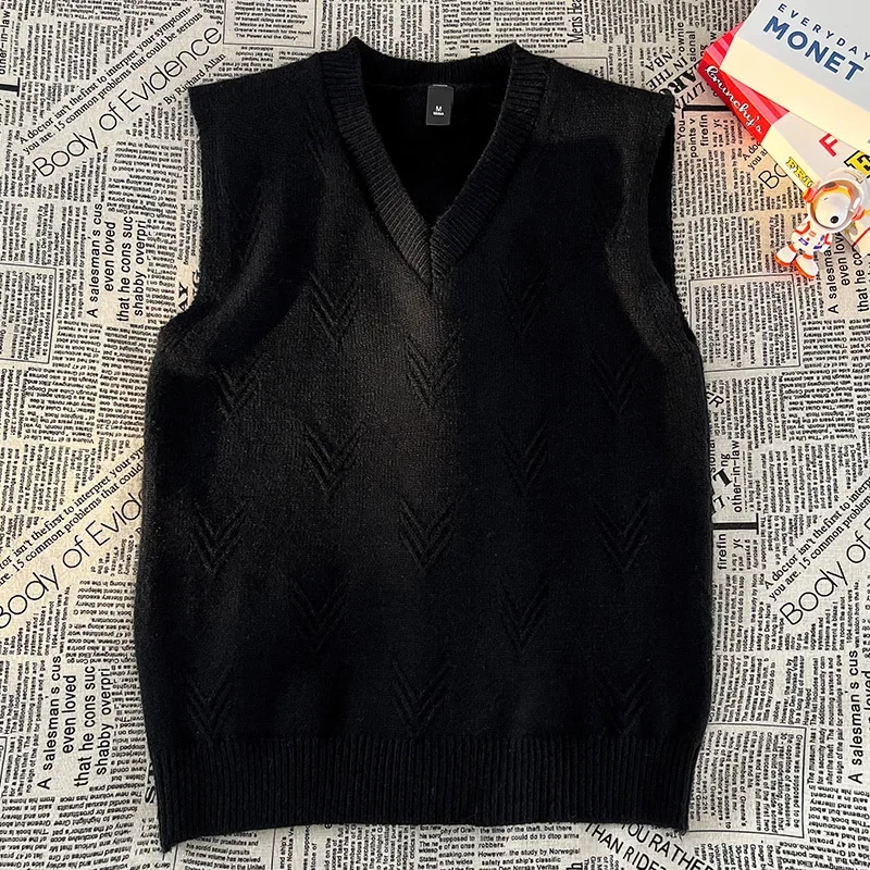 Autumn and Winter Comfortable  - Men'S Fashion V Neck Sweater ulasan dan harga